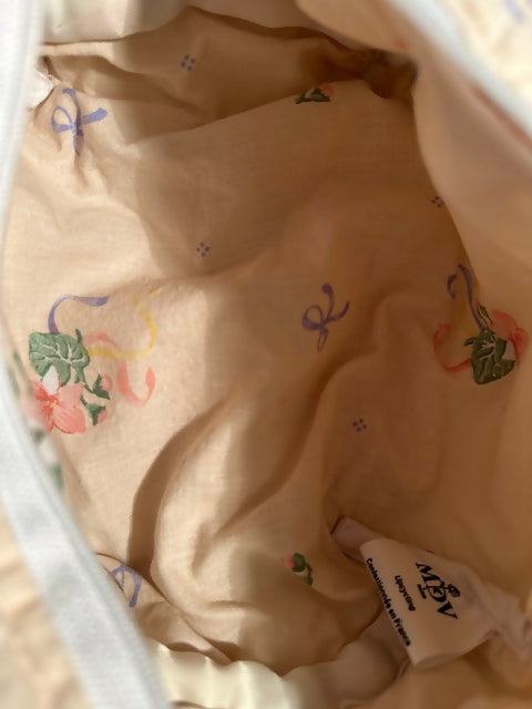 TROUSSE DE TOILETTE "AURA"